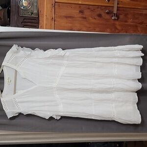 White Summer Dress - Plus size summer chic!